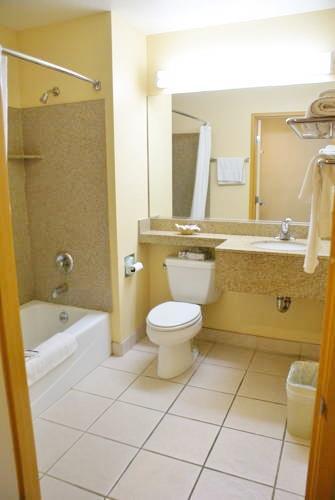 H3 Inn & Suites - Lax Airport - Los Angeles Инглвуд Номер фото
